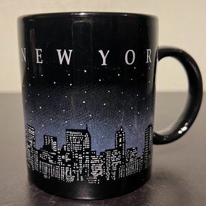 Vintage New York City Souvenir Mug ~ Skyline ~ Twin Towers ~ Statue of Liberty